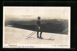 AK Skiläuferin Auf Einer Hochgebirgs-Ebene  - Wintersport