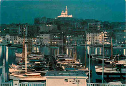 13 - Marseille - Le Vieux Port - Notre Dame De La Garde - Vue De Nuit - CPM - Voir Scans Recto-Verso - Oude Haven (Vieux Port), Saint Victor, De Panier