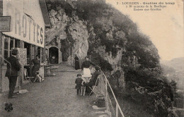 Lourdes Grottes Du Loup à 10 Mn De La Basilique Entrée Des Grottes - Lourdes