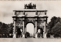 PARIS - L'Arc De Triomphe Du Carrousel - Arc De Triomphe