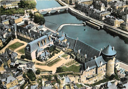 53 - Laval - Le Vieux Château - Vue Aérienne - CPM - Voir Scans Recto-Verso - Laval