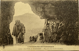 CPA (Puy De Dôme). La Vallée De BOISSIERE, Vue Prise Des Grottes De Rajah (n° 3417) - Autres & Non Classés