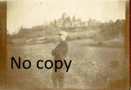 PHOTO FRANCAISE - POILU A CUTRY PRES DE SACONIN ET BREUIL - SOISSONS AISNE 1915 - GUERRE 1914 1918 - Krieg, Militär