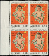 ** ALGERIE - Poste - 581a, Bloc De 4 Avec Millésime "73": Le B.C.G. Protège - Argelia (1962-...)