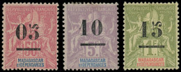 * MADAGASCAR - Poste - 48/50, Complet 3 Valeurs - Neufs