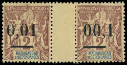 ** MADAGASCAR - Poste - 51d, Paire Interpanneau Type I, 1 Ex. Virgule Mal Placée (pli De Gomme): 0.01 S. 2c. - Other & Unclassified