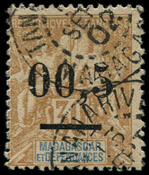 O MADAGASCAR - Poste - 52d, Virgule Mal Placée, Signé Brun: 00.5 S. 30c. Brun - Usati