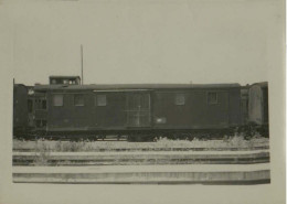 Villeneuve-Saint-Georges - Fourgon Wagon-Lit 3 Essieux N° 1010 - Photo 4-7-1948, 6 X 6.5 Cm. - Treinen