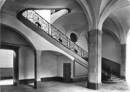 71 - Cluny - Abbaye - Escalier Dans Les Bâtiments Du XVIIIe Siècle - Cluny