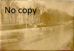 PHOTO FRANCAISE - PENICHE - GABARRE DANS LE CANAL GELEE A TOUL MEURTHE T MOSELLE GUERRE 1914 1918 - Guerre, Militaire