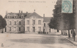 Bracieux (41 - Loir Et Cher) Place De L'Hôtel De Ville - Other & Unclassified