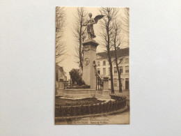 Carte Postale Ancienne St. Niklaas Standbeeld Rolliers- St. Nicolas Statue De Rolliers - Sint-Niklaas