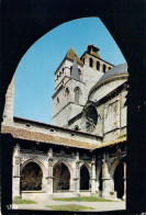 46 - Cahors - La Cathédrale Saint Etienne Et Le Cloître Du XVIe Siècle - Cahors