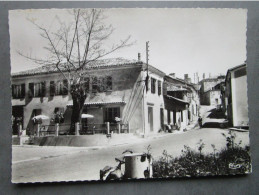 CP 32 Gers MANCIET -  Hôtel Restaurant " La Bonne Auberge " - Cycliste Route Du Village 1950 - Lavardac