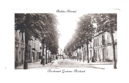 49-cp  Cholet Illustré : Boulevard Gustave Richard - Cholet