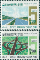 Korea South 1968 SG773-774 Five Year Plan Set MNH - Korea, South