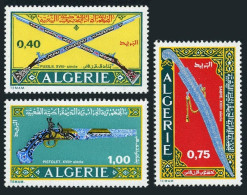 Algeria 444-446,lightly Hinged.Michel 553-555. Weapons 1970.Saber,Guns,Pistol. - Algérie (1962-...)