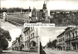 72542834 Falkenstein Vogtland Freibad Liebknecht Platz Hauptstrasse Blick Vom Lo - Falkenstein (Vogtland)