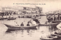 AAFP10-34-0967 - PALAVAS-LES-FLOTS - Le Canal Un Jour De Fête - Palavas Les Flots