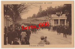 CPA Foire Internationale De Lyon * L'Avenue Du Palais - Expositions