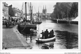 AAUP1-29-0031 - QUIMPER - On Passe  L'Odet - Quimper