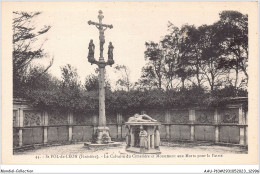 AAUP10-29-0920 - SAINT-POL-DE-LEON - Le Calvaire Du Cimentiere Et Monument Aux Morts Pour La  Patrie  - Saint-Pol-de-Léon
