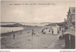 AAUP8-29-0690 - ROSCOFF - La Plage -Les Villas -Perspective De L'Ile De Batz - Roscoff