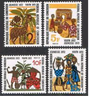 Cameroun 534-537, MNH. Mi 681-684. Youth Day 1972. Drawings:Giraffe, Smith,Women - Camerún (1960-...)