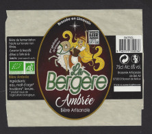 Etiquette De Bière Ambrée 75 Cl  -  La Bergère  -  Brasserie De Bel Air  à  Saint Bonnet De Bellac  (87) - Birra