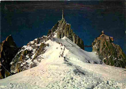74 - Chamonix - Mont-Blanc - Téléphérique De L'Aiguille Du Midi - Aiguille Du Midi - L'arete Et Départ De La Vallée Blan - Chamonix-Mont-Blanc