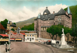 38 - Vizille - La Place Du Château Et Le Monument Du Centenaire (1888) - Carte Neuve - CPM - Voir Scans Recto-Verso - Vizille