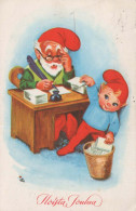 PAPÁ NOEL Feliz Año Navidad GNOMO Vintage Tarjeta Postal CPSMPF #PKD851.A - Santa Claus