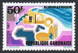Gabon 219,MNH.Michel 282. EUROPAFRICA 1967.Map,products. - Gabun (1960-...)
