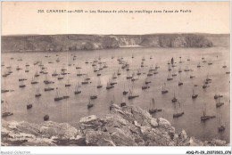 ADQP1-29-0039 - CAMARET-SUR-MER - Les Bateaux De Pêche Au Mouillage Dans L'anse De Penhir - Camaret-sur-Mer