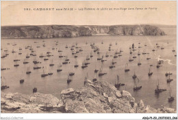 ADQP1-29-0034 - CAMARET-SUR-MER - Les Bateaux De Pêche Au Mouillage Dans L'anse De Penhir - Camaret-sur-Mer