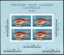 Ghana 254a Two Colors, MNH. Mi Bl.21. FAO 1966. Fishing, Canoe, Fish, Trawlers. - Préoblitérés