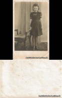 Foto  Frau Neben Stuhl 1932 Privatfoto - Personnages