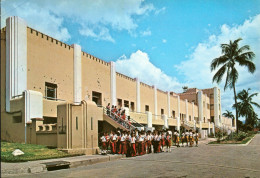 CPM- CUBA- SANTIAGO DE CUBA _ Ciudad Escolar 26 De Julio - Quartel Moncada_TBE*cf. Scans * - Autres & Non Classés