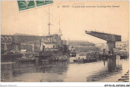 AFFP11-29-0920 - BREST - Le Grand Pont Ouvert Pour Le Passage D'un Cuirassé  - Brest