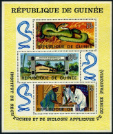 Guinea C88a Sheet, MNH. Michel Bl.24. Institute Of Biology, 1967. - Guinée (1958-...)