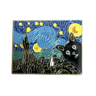Pin's NEUF En Métal Pins - Chat Noir Dans Le Tableau La Nuit étoilée De Vincent Van Gogh - Tiere