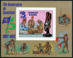 Guinea Bissau C43 Imperf, MNH. Michel 622 Bl.215B. Scouts 1982. Playing Chess. - Guinée-Bissau