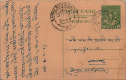 India Postal Stationery Goddess 9p  - Ansichtskarten