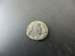 Ancient Roman Coin - To Be Identified - Autres & Non Classés