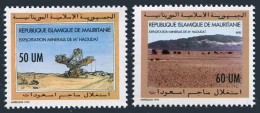 Mauritania 697-698, MNH. Mi . Mineral Exploration, M'Haoudat, 1993. Desert. - Mauritanië (1960-...)