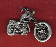 INSIGNE PIN S EN ETAIN N° 969 MOTO CHOPPER - Moto