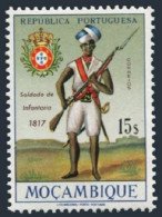 Mozambique 477,MNH.Michel 536. Military Uniforms,1967.Colonial Infantry Soldier. - Mosambik