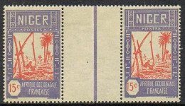 Niger 36 Gutter, MNH. Michel 35 French Niger. Drawing Water From Well, 1928. - Niger (1960-...)