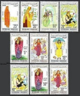 Tunisia 412-421, MNH. Michel 600-605, 623-626. Women In Costumes, 1962-1963. - Tunesië (1956-...)