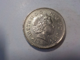 ANGLETERRE  1999  5Pence - 5 Pence & 5 New Pence